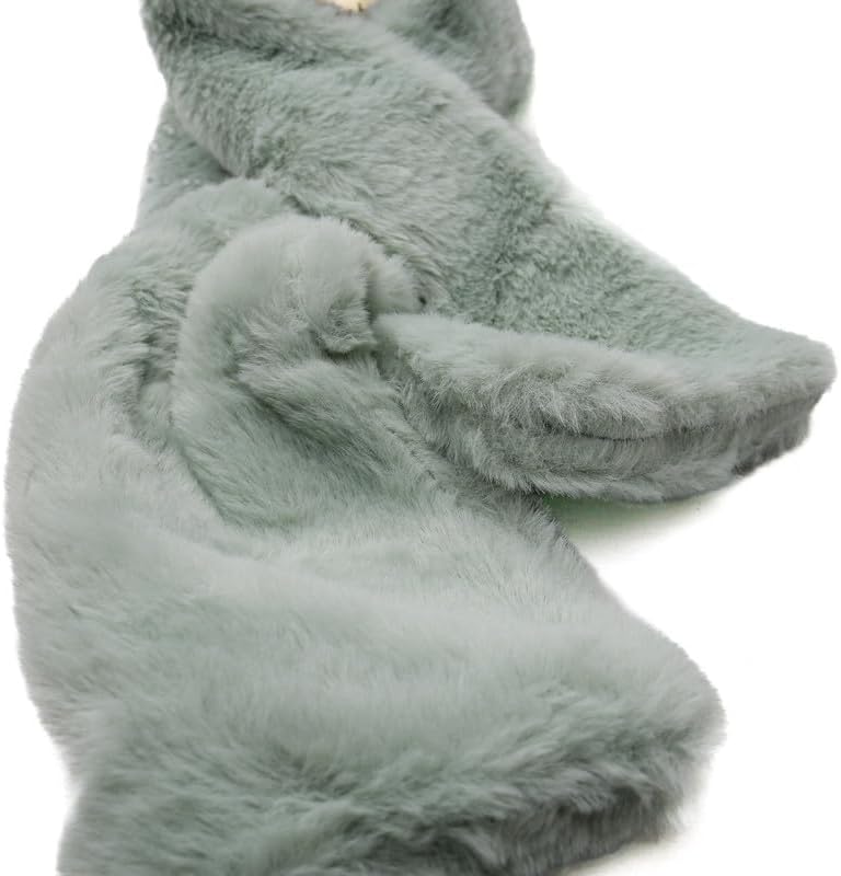 Daiso Tippet Eco Fur Scarf | Green | Soft Faux Fur Neck Wrap for Winter Fashion & Warmth - Image 3